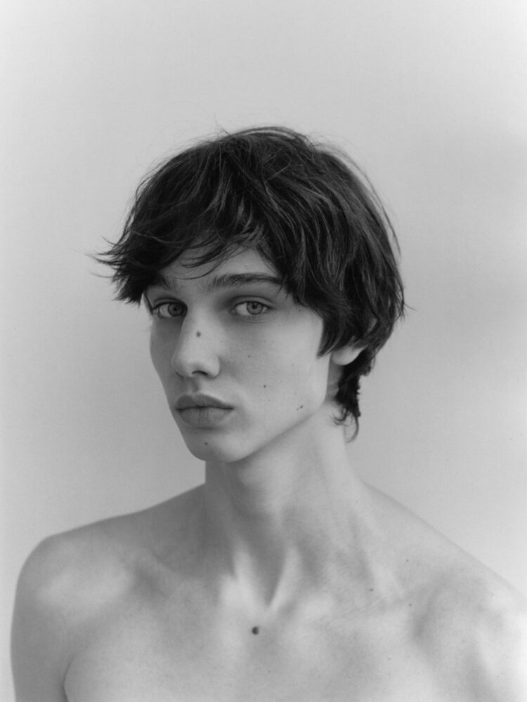 daniil-sarokin-pawel-lewandowski-uncover-models-(14)