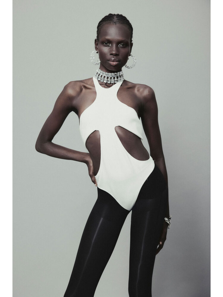 11-nyakuer-test-ursu-row-model-mgmt-srl