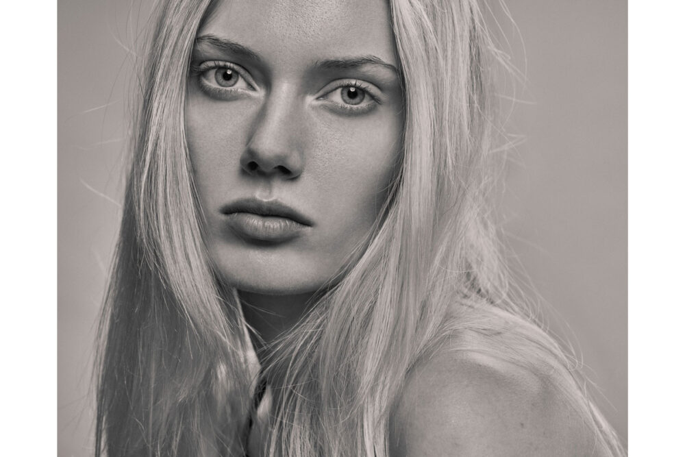 emmy-g-amedeo-volpe-2-noir-model-management-(20)