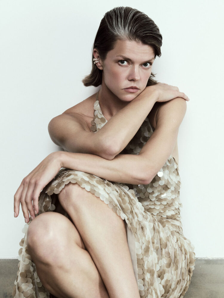 -sveta-novitska-first-line-model-management-(90)